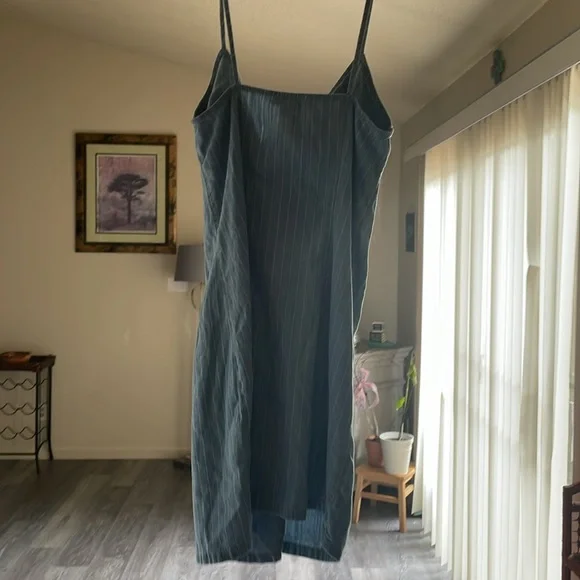 This dress I adored! Especially in summer! - Picture 4 of 5